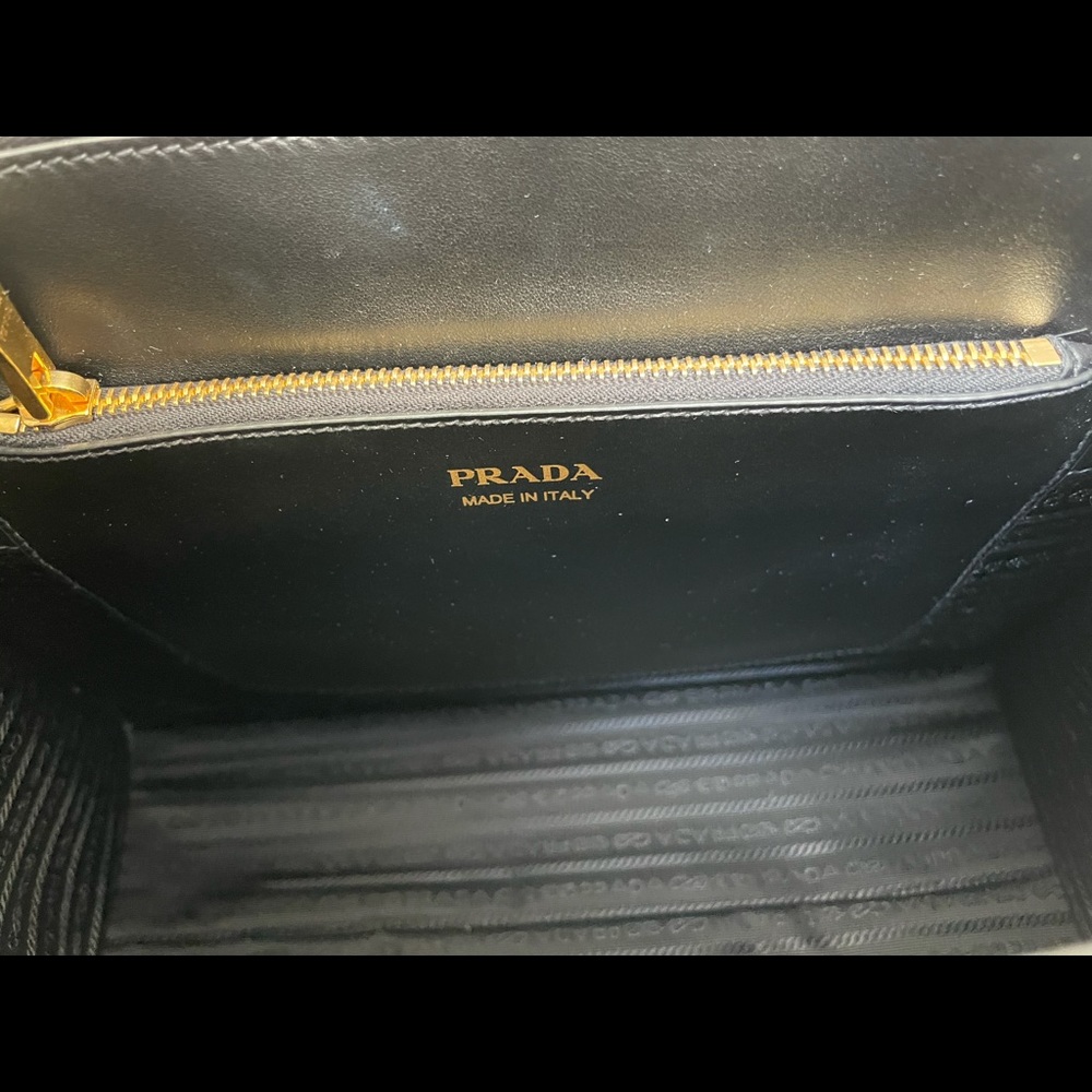 Prada Paradigm Saffiano and City Calf Tote NWOT - Picture 7 of 12